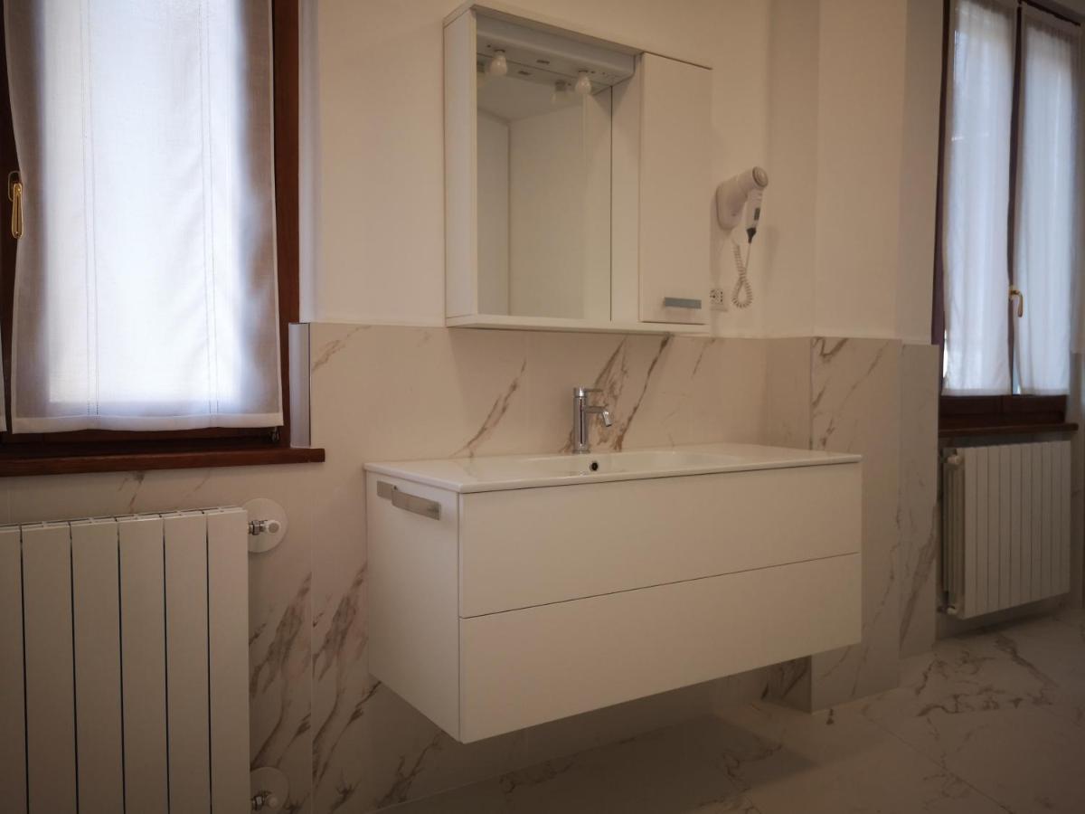 Casa Vacanze Da Graziella Lovere Eksteriør billede