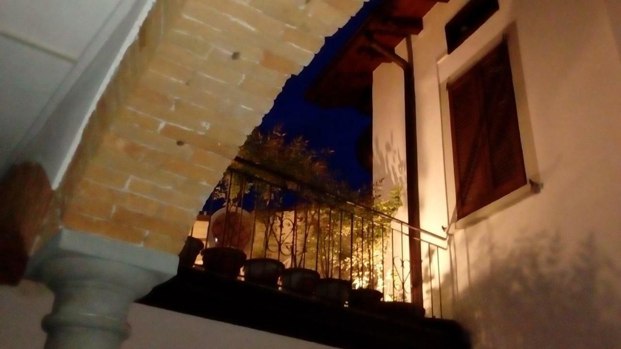 Casa Vacanze Da Graziella Lovere Eksteriør billede